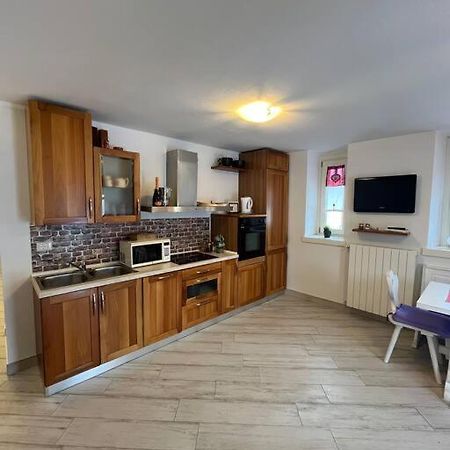Trilocale Con Vista Piste Da Sci Διαμέρισμα Villa d'Allegno Εξωτερικό φωτογραφία